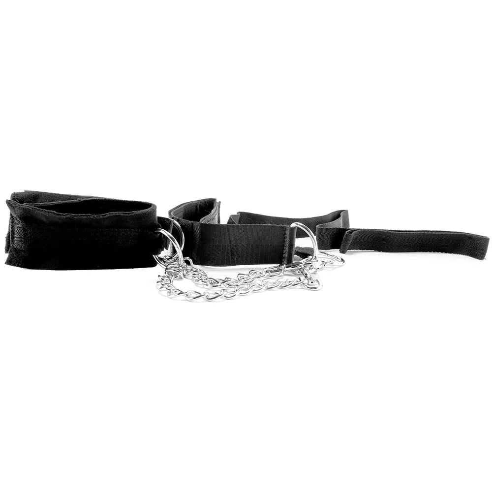 Collar Cuffs and Leash Set – Winnipeg – packaging view