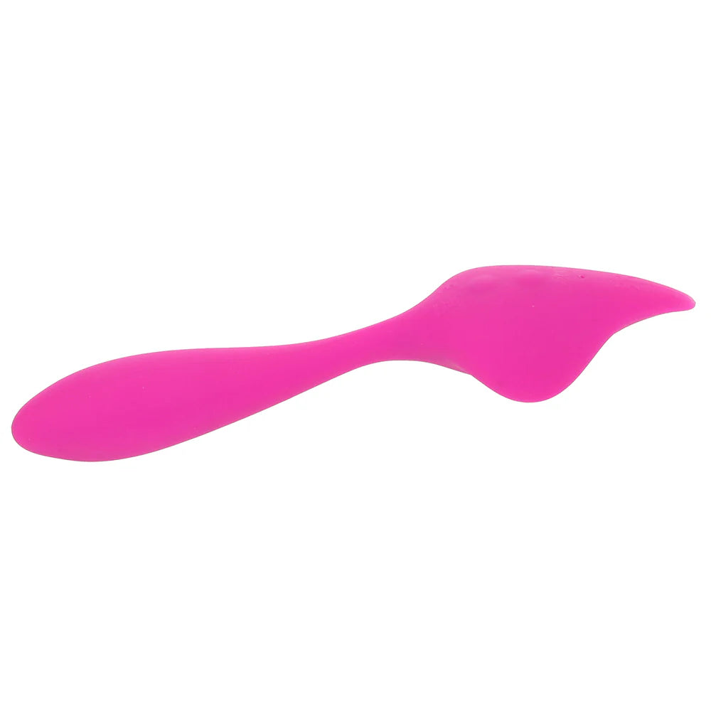 Marvelous Lover Vibe in Fuschia – Winnipeg adult store – close-up view