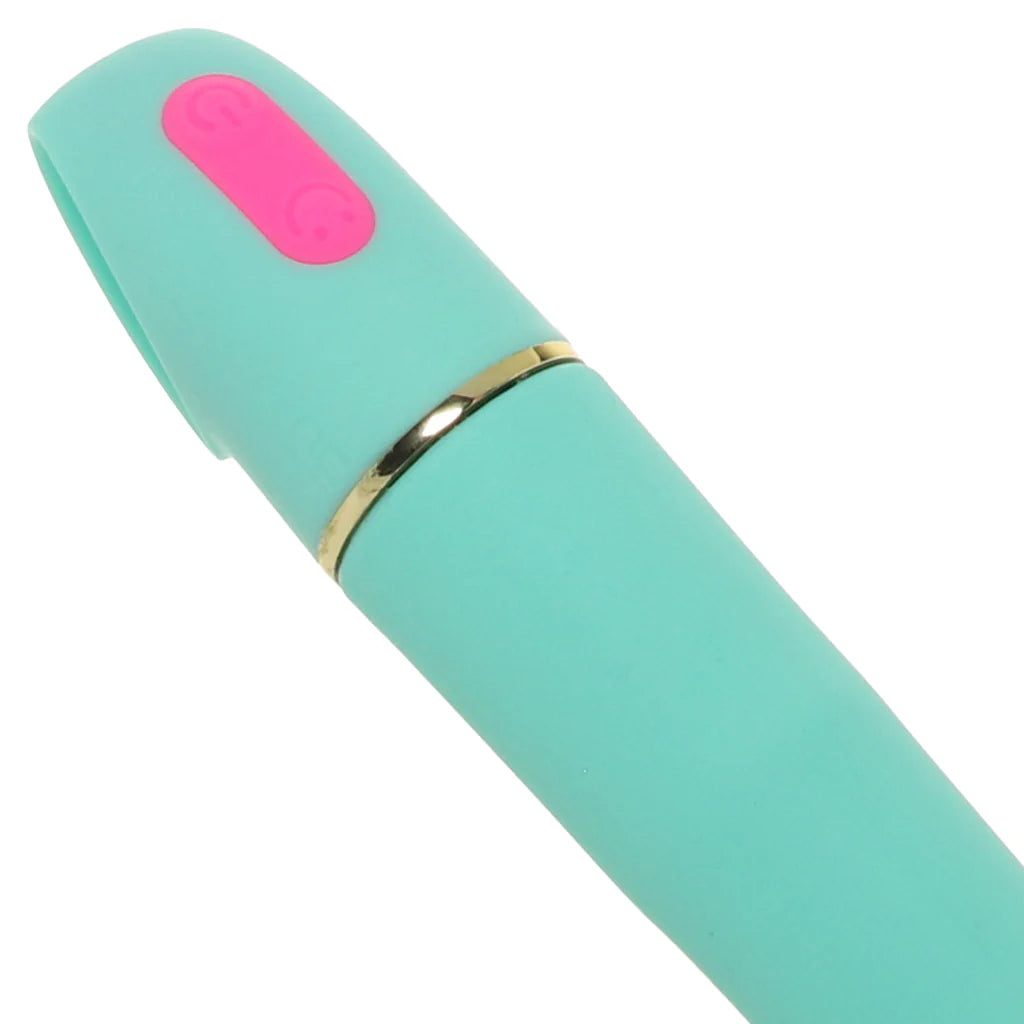 Aria Flirty AF 2.0 RumboTech Vibe – Winnipeg adult store – close-up view