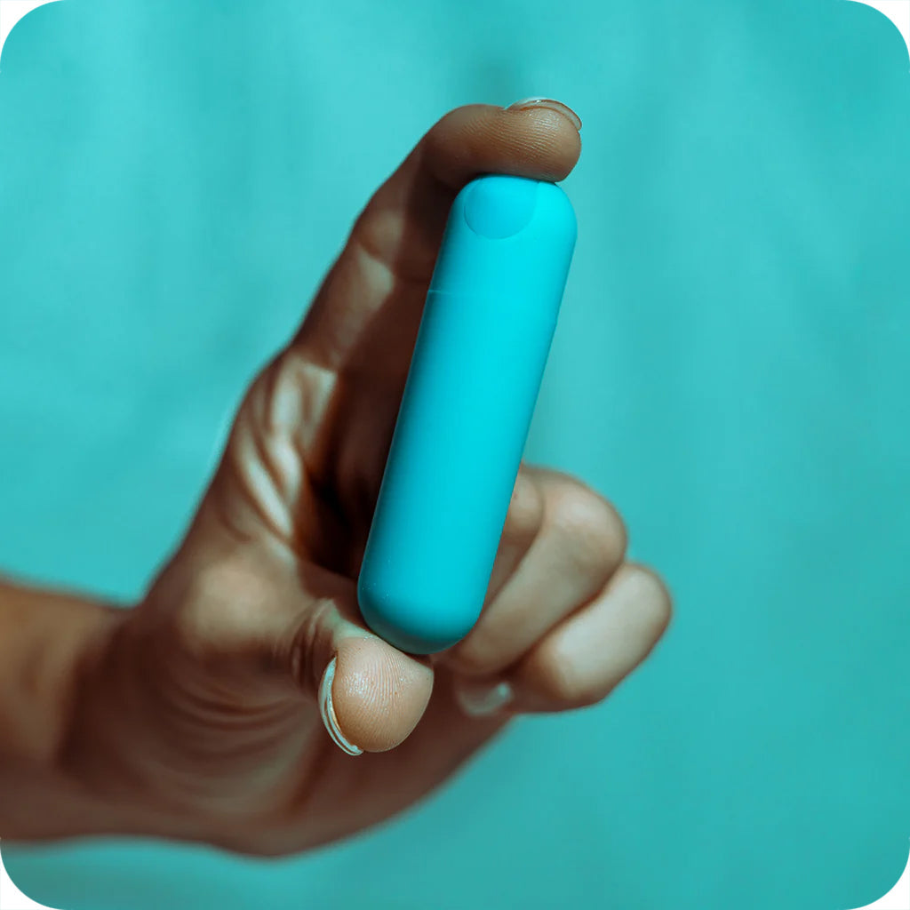 Jessi Rechargeable Mini Bullet Vibe in Teal — Heaven Boutique Winnipeg 6